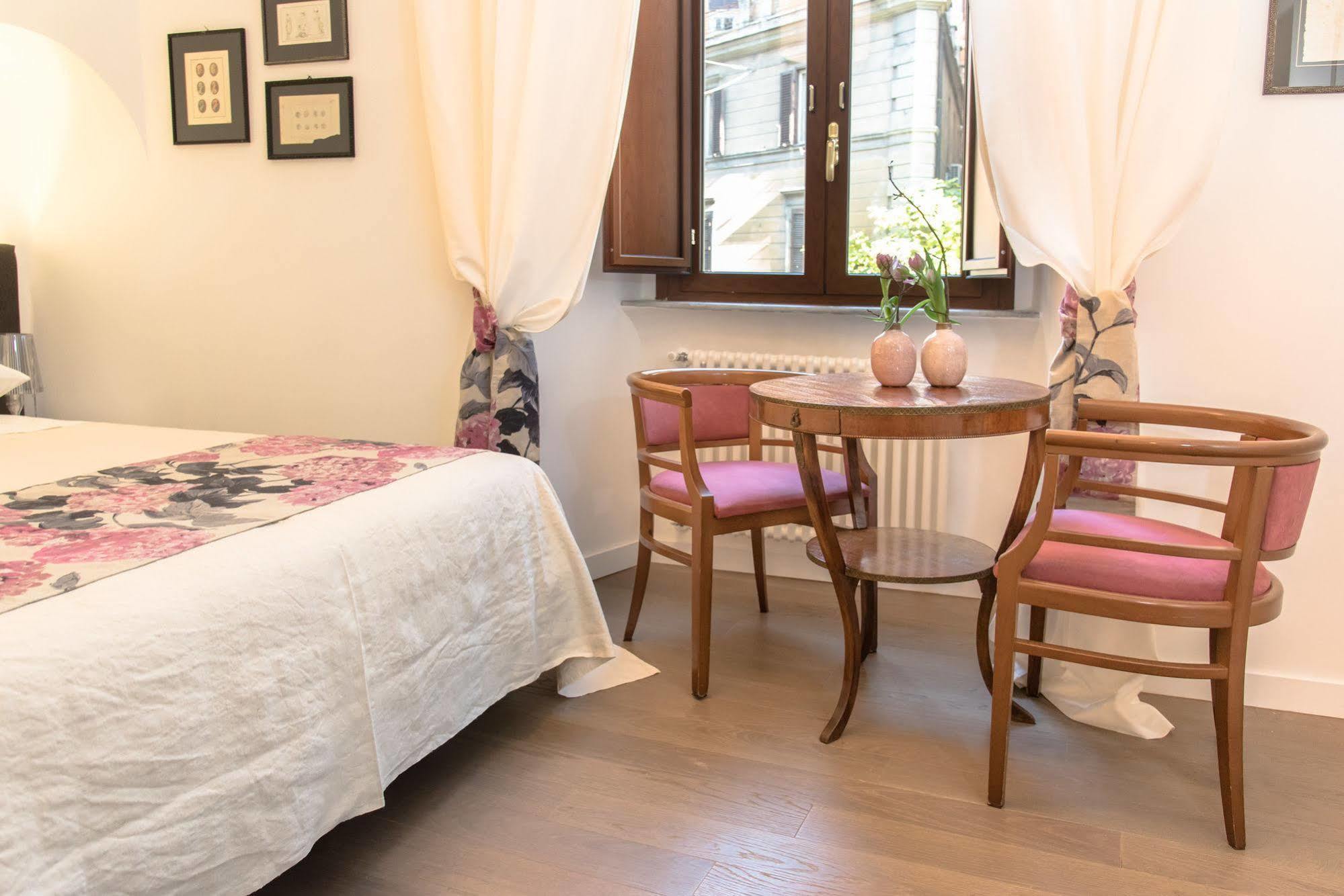 ローマ Approdo Ripetta Bed & Breakfast エクステリア 写真